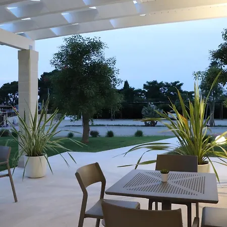 Blu Vacanze Bed & Breakfast 4*